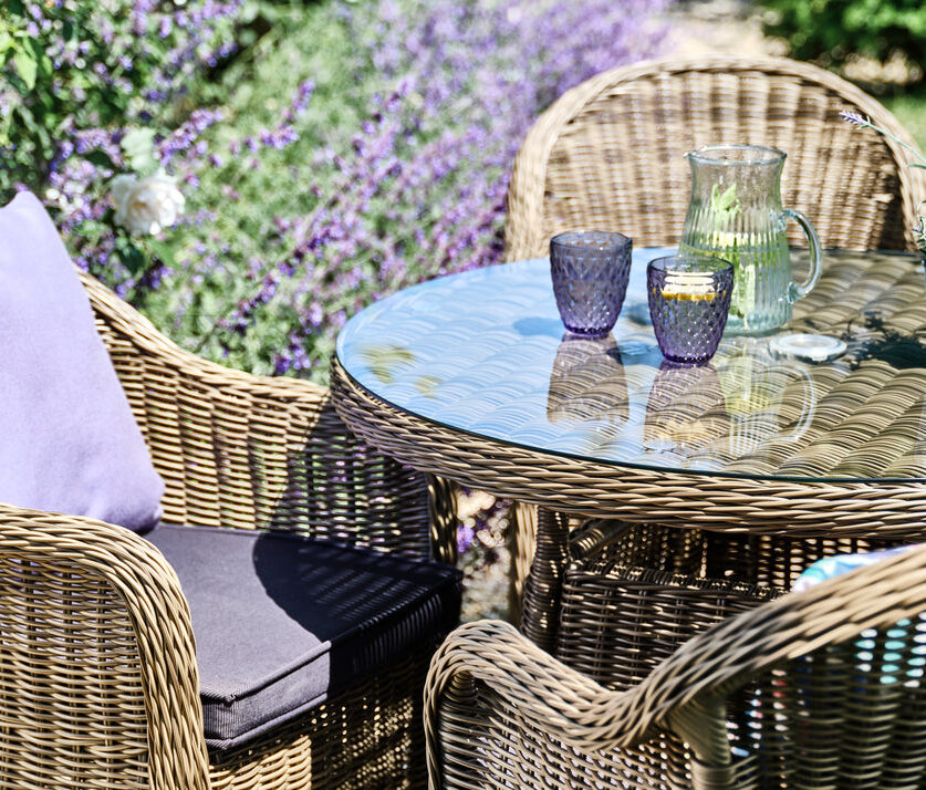 100cm_Mayfair_Round_Dining_Table_and_4_Dining_Armchairs_with_Grey_Standard_Cushions_Bridgman_06_210118rt__crop